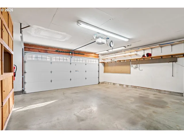 $665,000 | 11255 Southwest Viewmount Court, Tigard, OR 97223