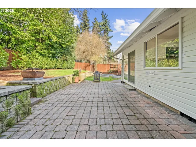 $665,000 | 11255 Southwest Viewmount Court, Tigard, OR 97223