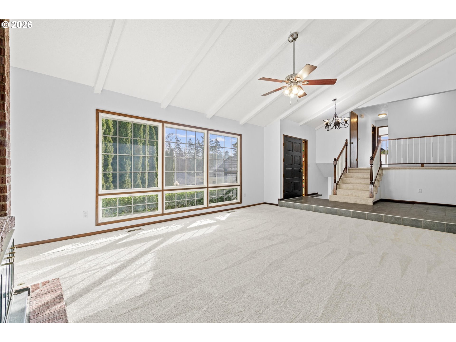 11255 Southwest Viewmount Court Tigard, OR 97223 - Photo 10 of 48