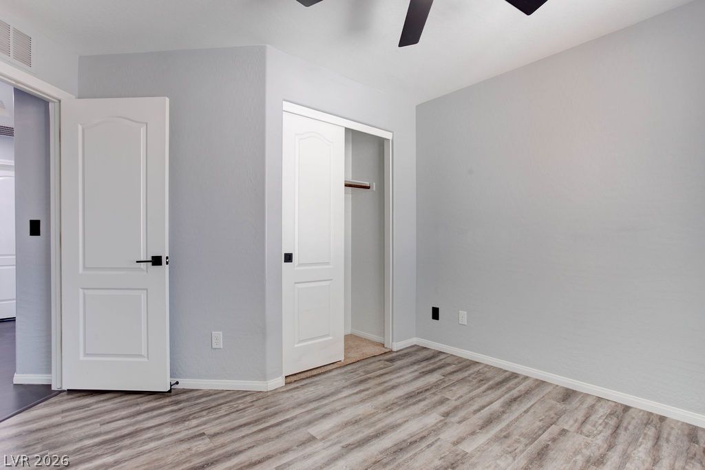 7724 Vibrant Thread Court Las Vegas, NV 89149 - Photo 34 of 43 A well-proportioned bedroom with resilient flooring, offering a neutral backdrop for personalized decor.