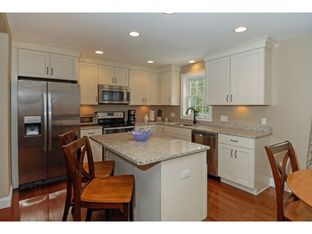 41 Lovell Road, Unit 1 Stratham, NH 03885 - Photo 5 of 17