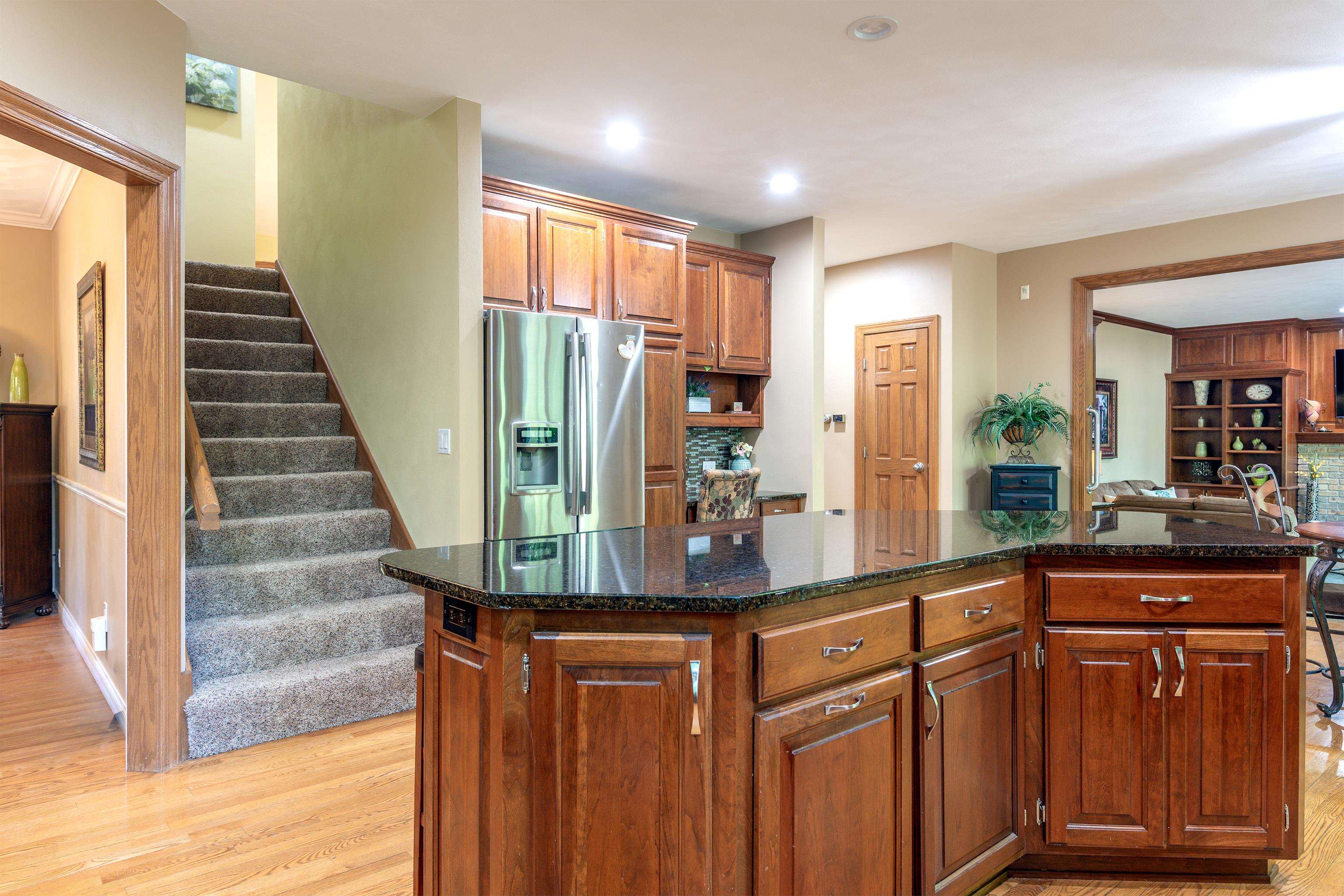 1501 South Weimar Street Appleton, WI 54915 - Photo 9 of 83