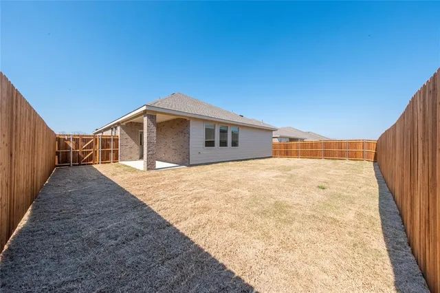a view of a house with a outdoor space