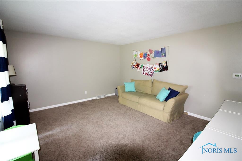 7139 Tottenham Road Toledo, OH 43617 - Photo 16 of 35 Photo 16