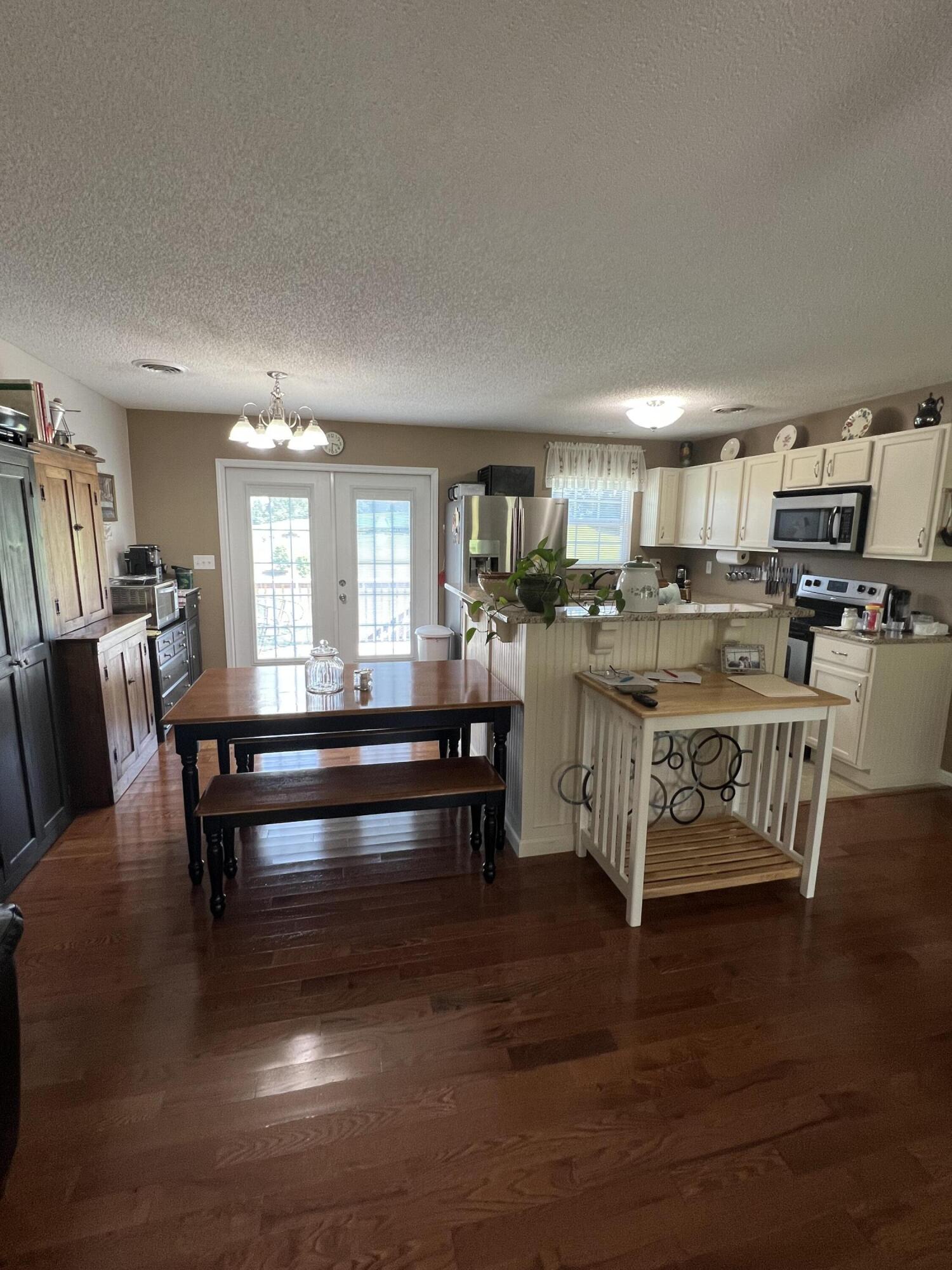 590 Meadowview Road Mosheim, TN 37818 - Photo 19 of 35 IMG-2839