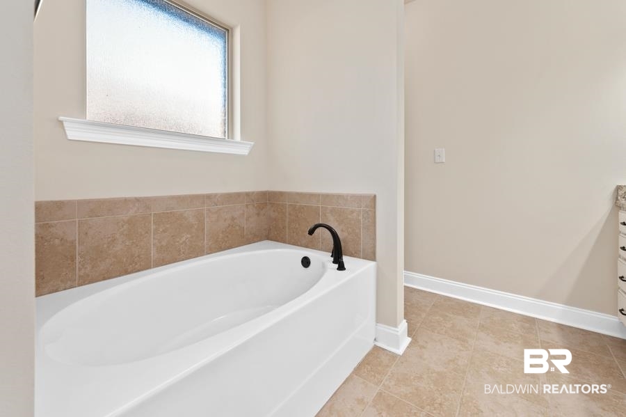 1118 Crown Walk Drive Foley, AL 36535 - Photo 19 of 33