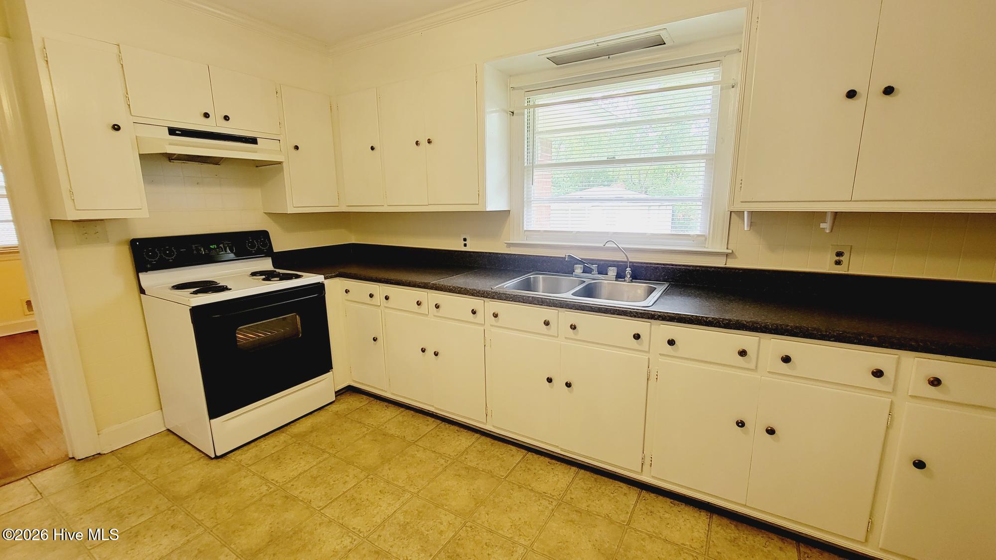 2512 Castle Hayne Road Wilmington, NC 28401 - Photo 11 of 25
