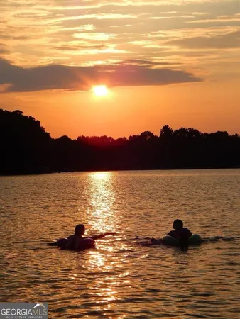 $2,195,000 | 165 Lakeview Drive, Eatonton, GA 31024