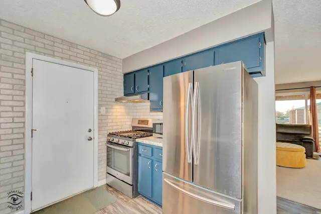 $194,900 | 9865 Cordoba Court, Unit 3A, Orland Park, IL 60462