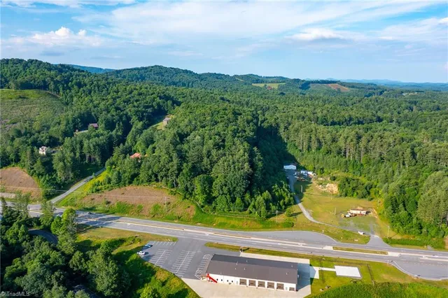 $199,000 | 221 Us Highway South, Fleetwood, NC 28626