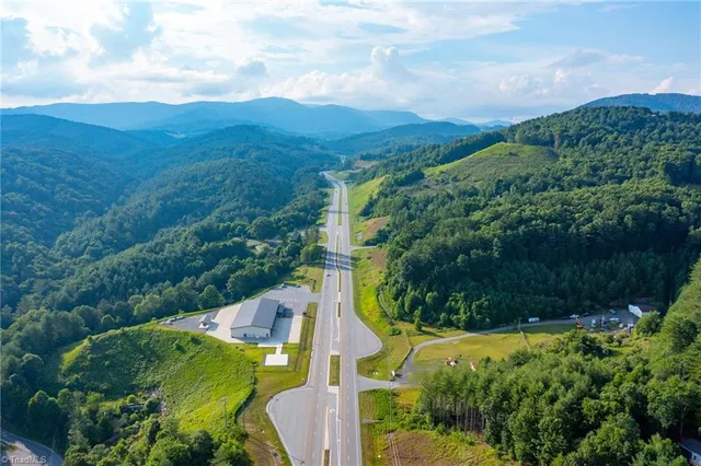 $199,000 | 221 Us Highway South, Fleetwood, NC 28626