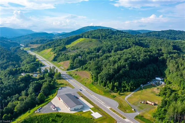 $199,000 | 221 Us Highway South, Fleetwood, NC 28626