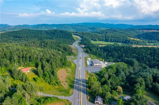 $199,000 | 221 Us Highway South, Fleetwood, NC 28626