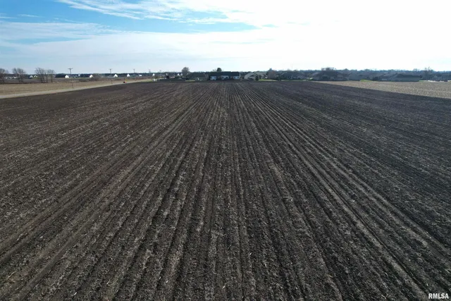 $496,000 | 0 Lenhart Road, New Berlin, IL 62670