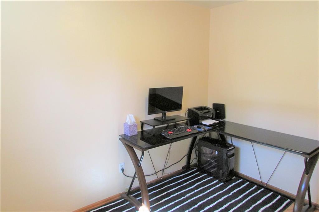668 Kelso Road Mt. Lebanon, PA 15243 - Photo 11 of 25 Third bedroom is currently used as an office, has a closet and more of the lovely refinished hardwood floors.