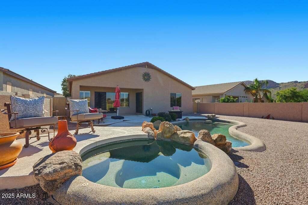 4238 South Strong Box Road Gold Canyon, AZ 85118 - Photo 33 of 38 42-custom-042_ListerPros