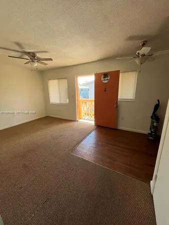 $1,950 | 1151 West 28th Street, Unit 9, Hialeah, FL 33010