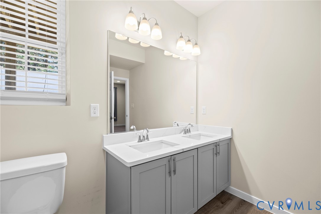 19159 Country Road Beaverdam, VA 23015 - Photo 24 of 35 Dual vanity with undermount sinks, chrome fixtures