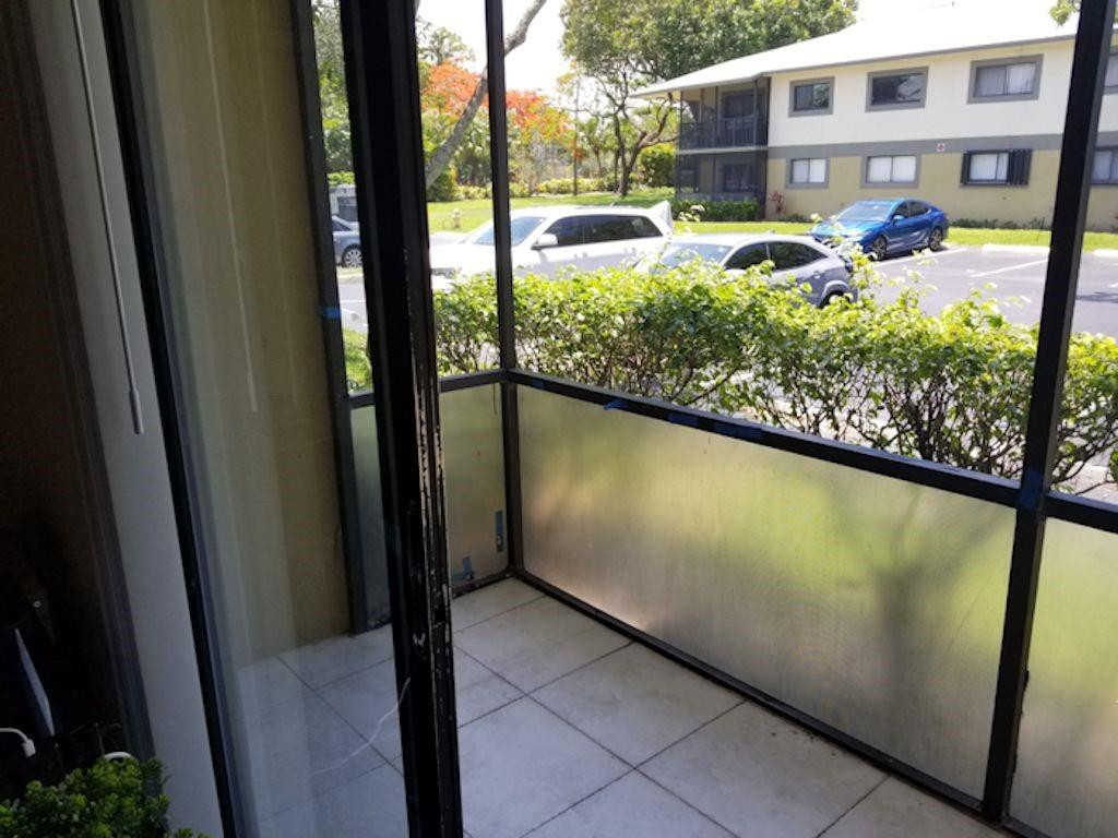 522 Trace Circle, Unit 105 Deerfield Beach, FL 33441 - Photo 4 of 12 Photo 4