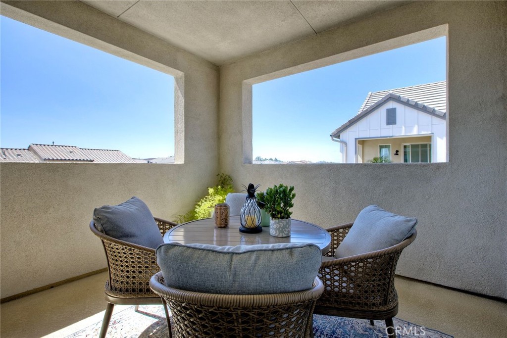 32711 Brunello Way Temecula, CA 92591 - Photo 32 of 70 Entertaining Size Balcony