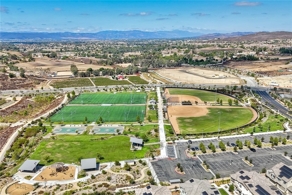 32711 Brunello Way Temecula, CA 92591 - Photo 38 of 70 Sports Park