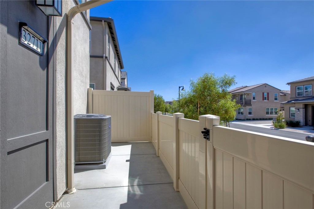 32711 Brunello Way Temecula, CA 92591 - Photo 6 of 70