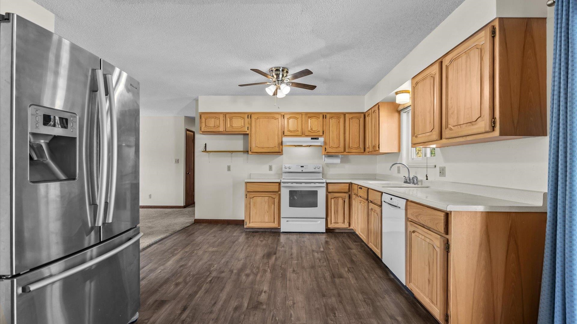 484 Sheldon Road Grand Junction, CO 81504 - Photo 9 of 36 Gallery Image 9