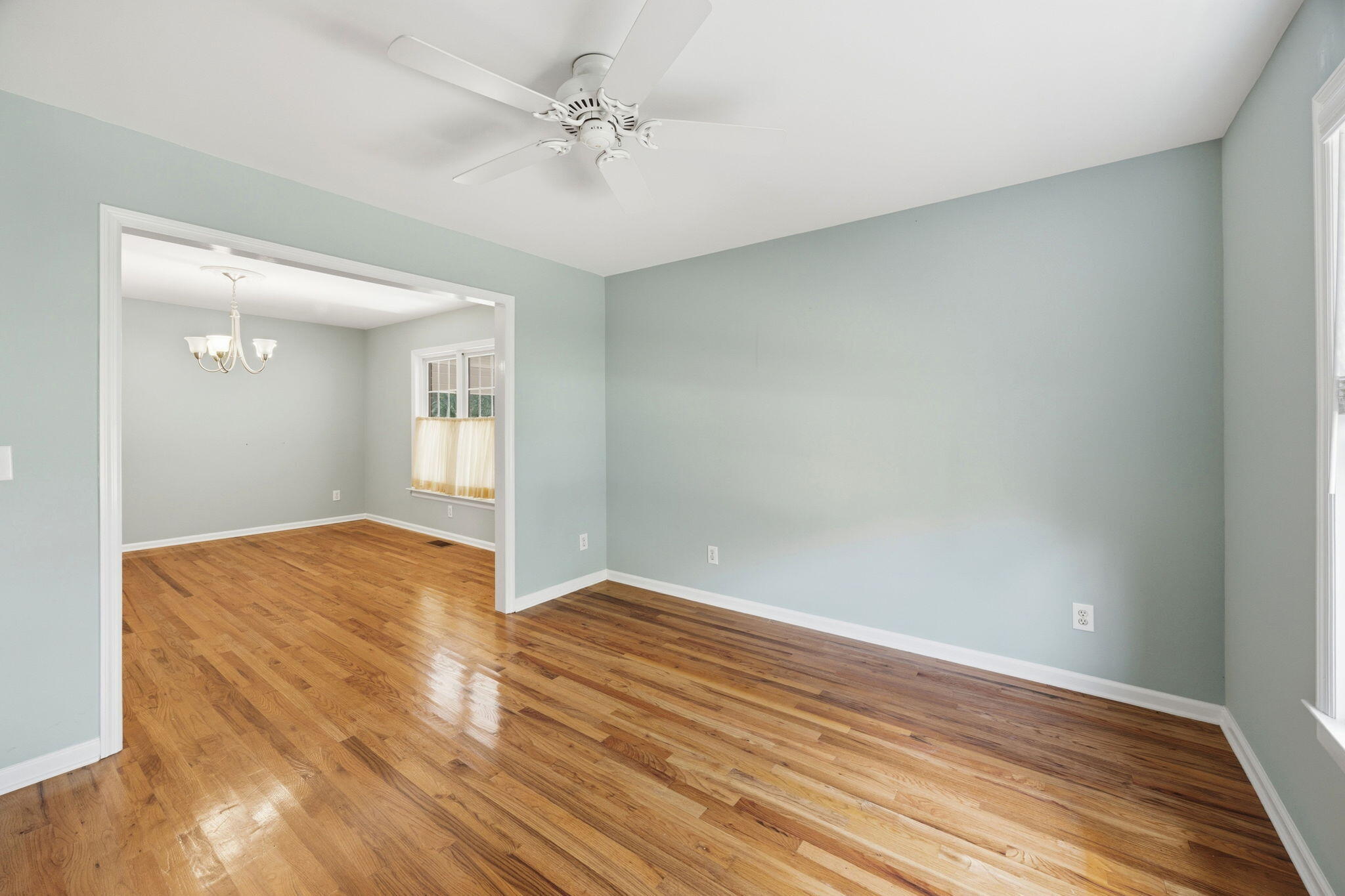 2981 Bennett Charles Road Mount Pleasant, SC 29466 - Photo 5 of 58 6-web-or-mls-470A8344 - edited
