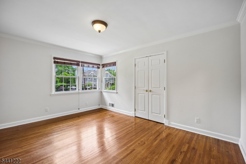 11 Wordsworth Road Short Hills, NJ 07078 - Photo 29 of 44