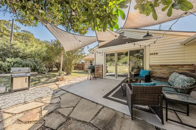 $389,000 | 4112 Brooks Baker Avenue, Lakeside, TX 76135