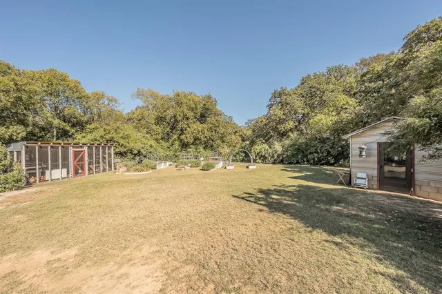 $389,000 | 4112 Brooks Baker Avenue, Lakeside, TX 76135
