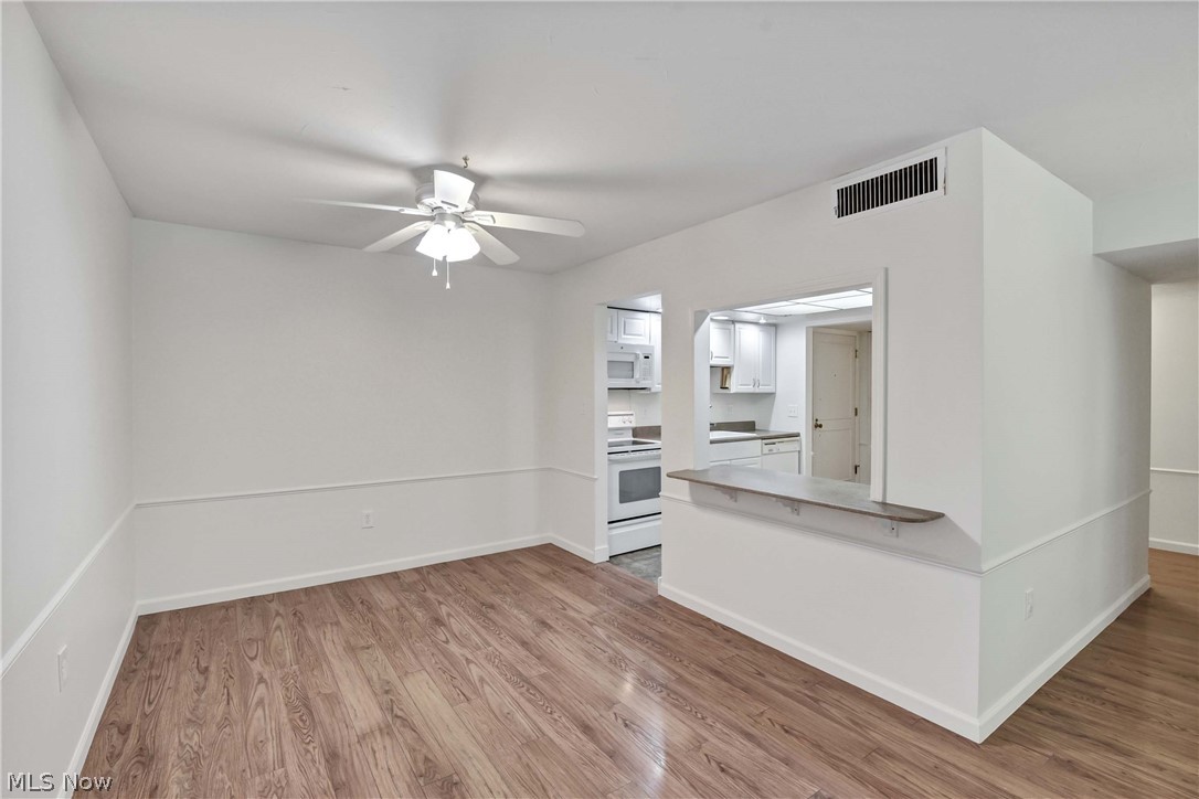 22701 Center Ridge Road, Unit 212 Rocky River, OH 44116 - Photo 29 of 41