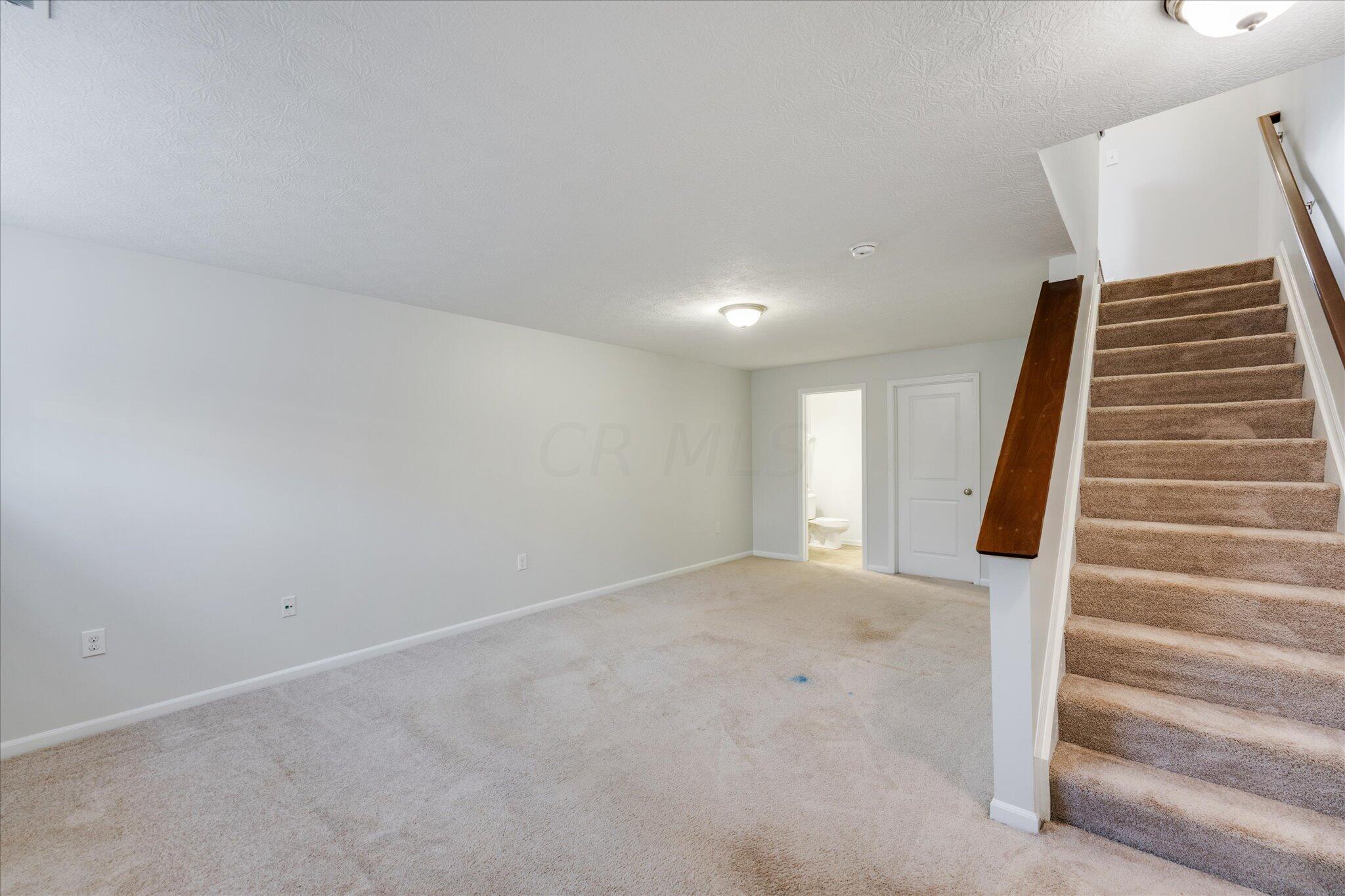 6213 Needletail Road Columbus, OH 43230 - Photo 27 of 45