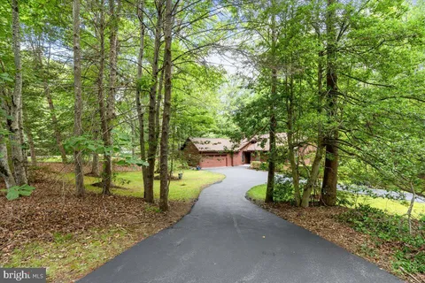 $949,000 | 12212 Woodlark Court, Manassas, VA 20112