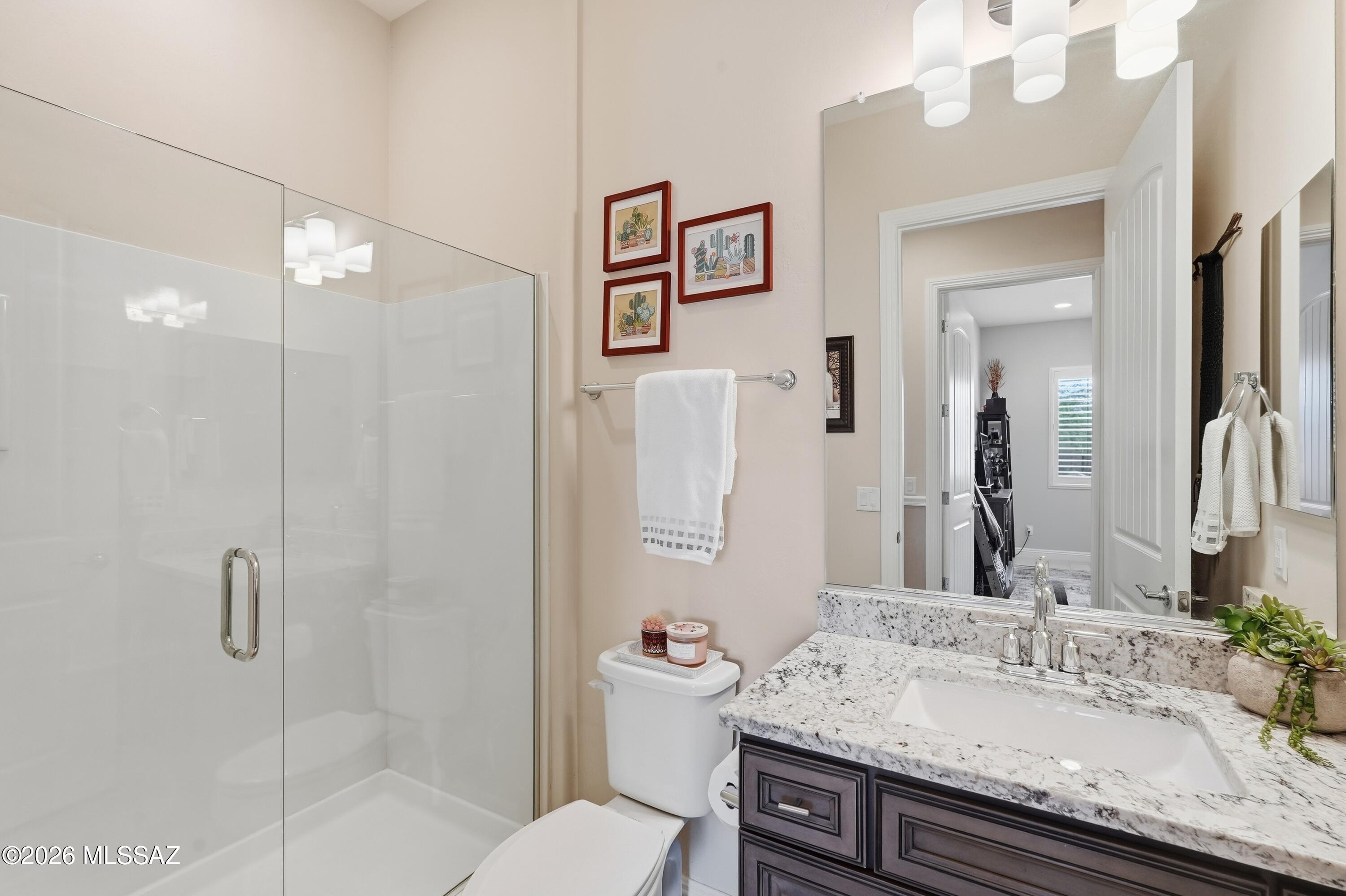 13751 North Rim Trail Marana, AZ 85658 - Photo 25 of 42 Guest Bathroom