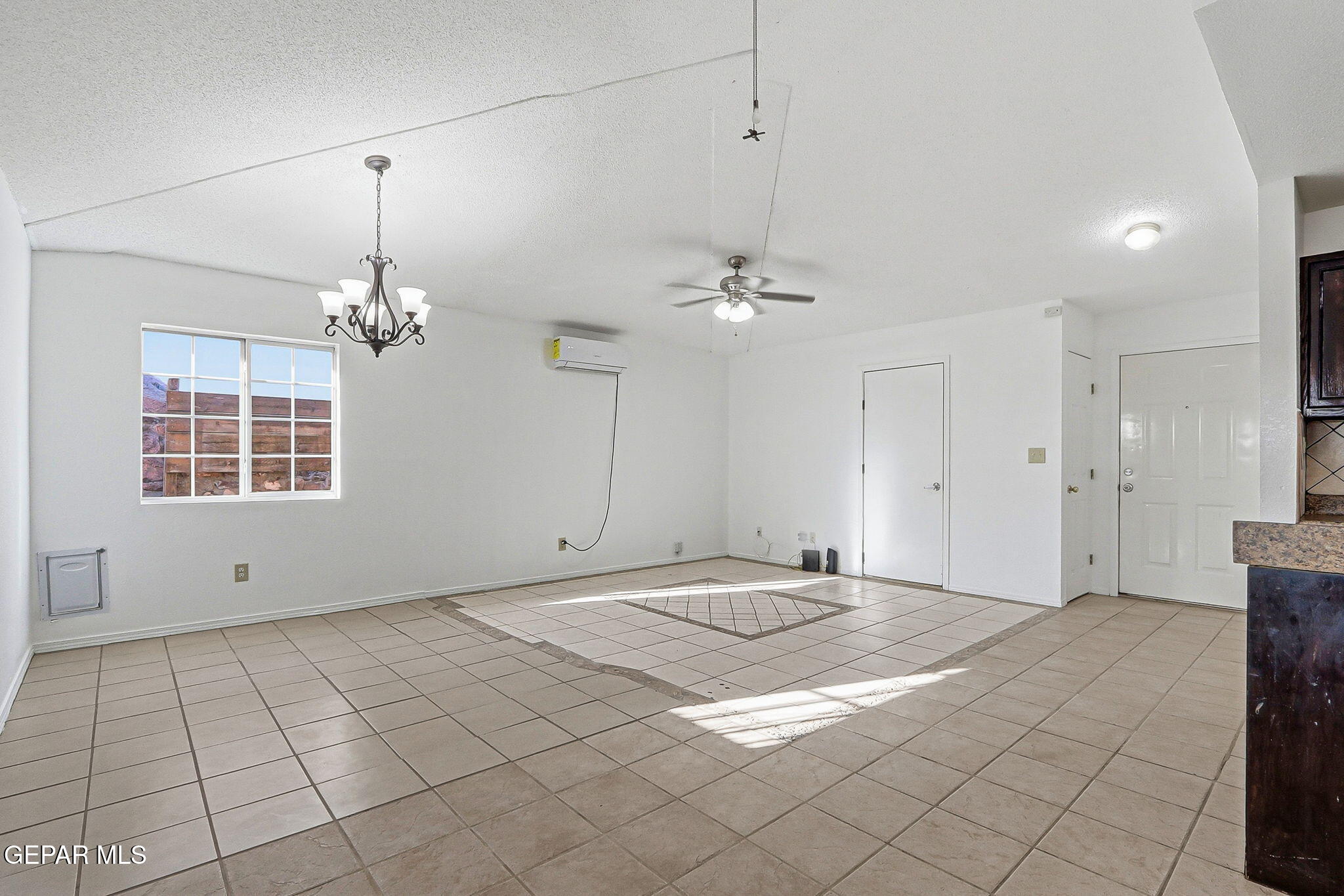 5421 Gate Ridge Circle El Paso, TX 79932 - Photo 16 of 43 16-web-or-mls-IMG_3497