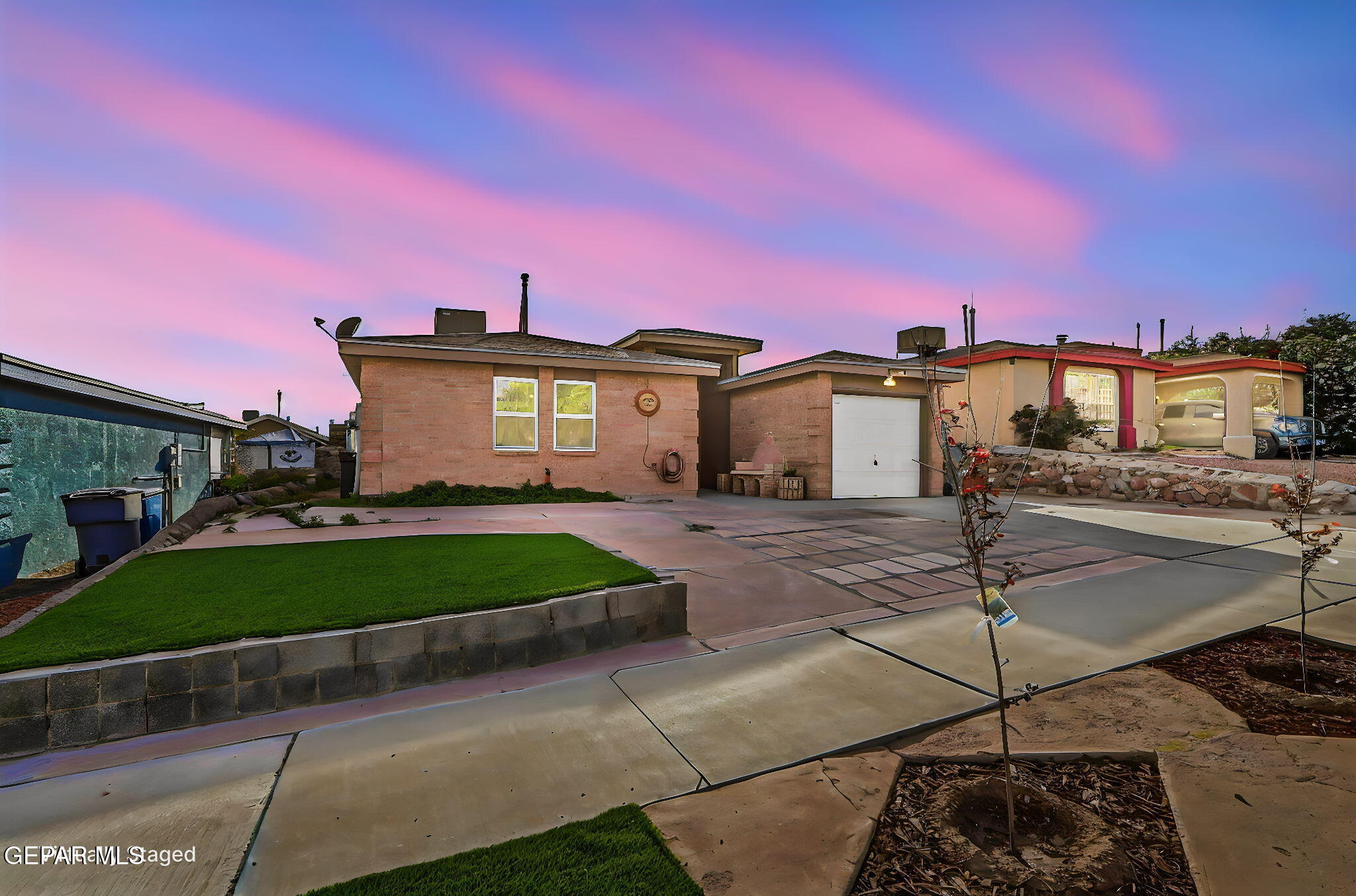 5421 Gate Ridge Circle El Paso, TX 79932 - Photo 2 of 43 2-web-or-mls-IMG_3428 day to dusk