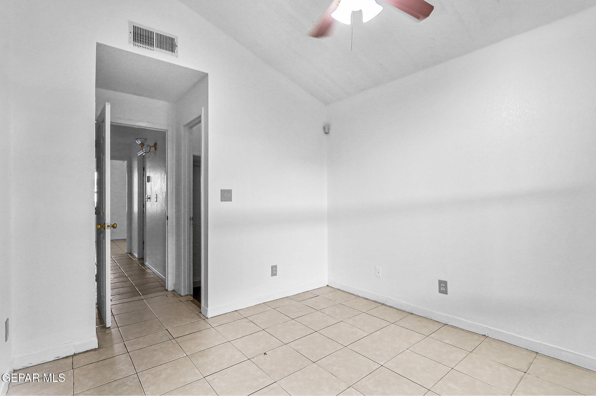 5421 Gate Ridge Circle El Paso, TX 79932 - Photo 32 of 43 33-web-or-mls-IMG_3595