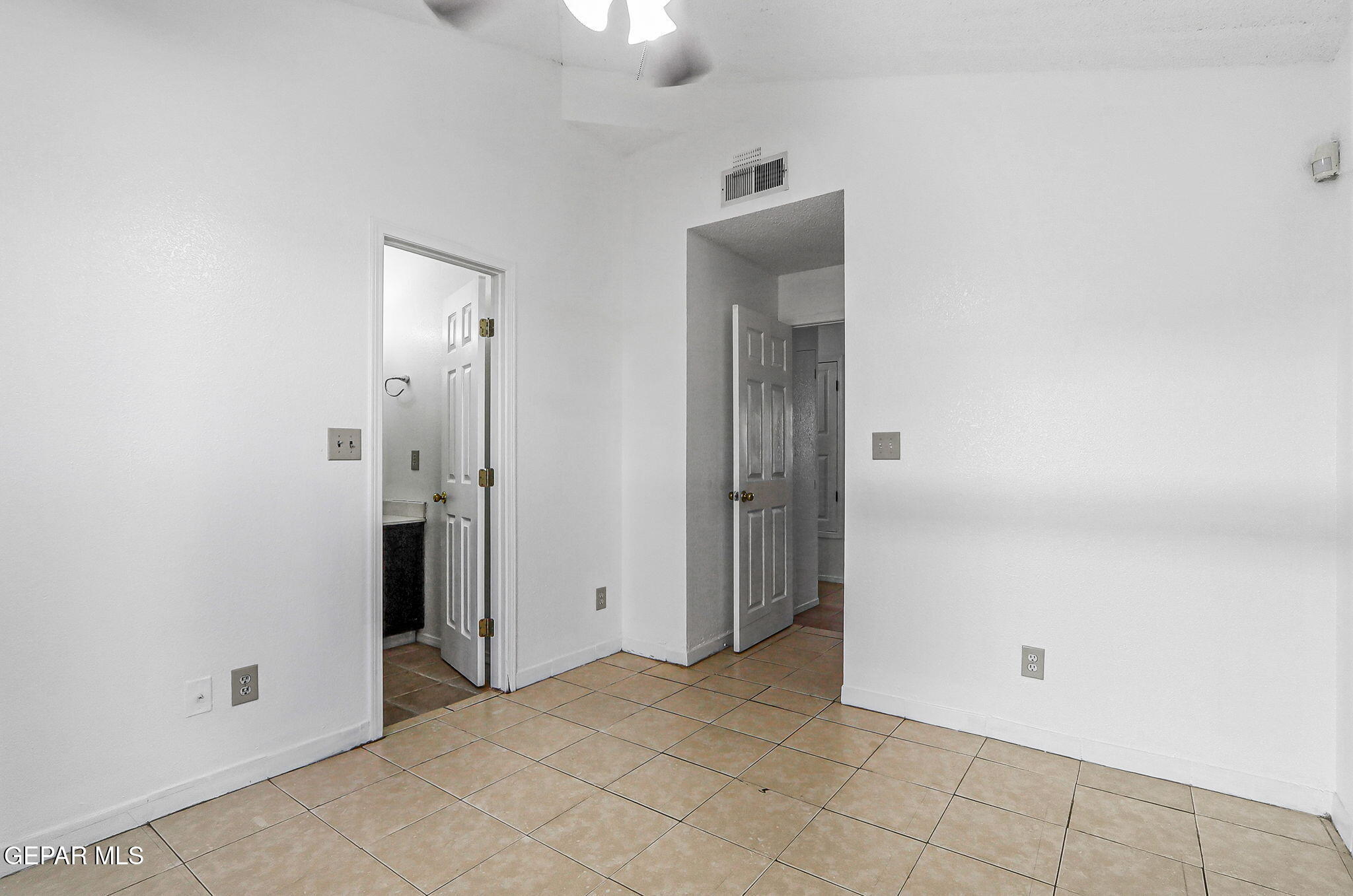 5421 Gate Ridge Circle El Paso, TX 79932 - Photo 33 of 43 34-web-or-mls-IMG_3602