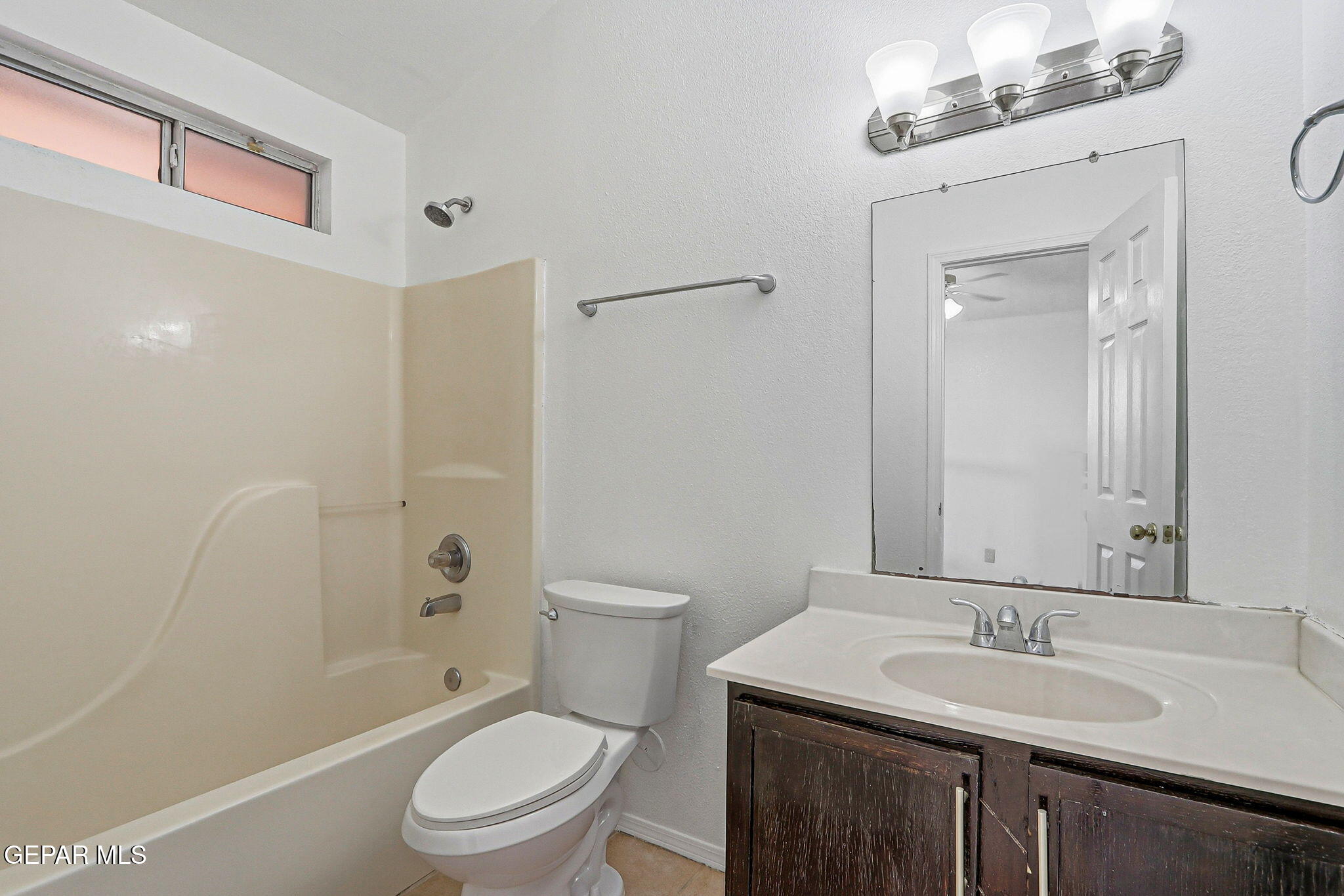 5421 Gate Ridge Circle El Paso, TX 79932 - Photo 34 of 43 35-web-or-mls-IMG_3609