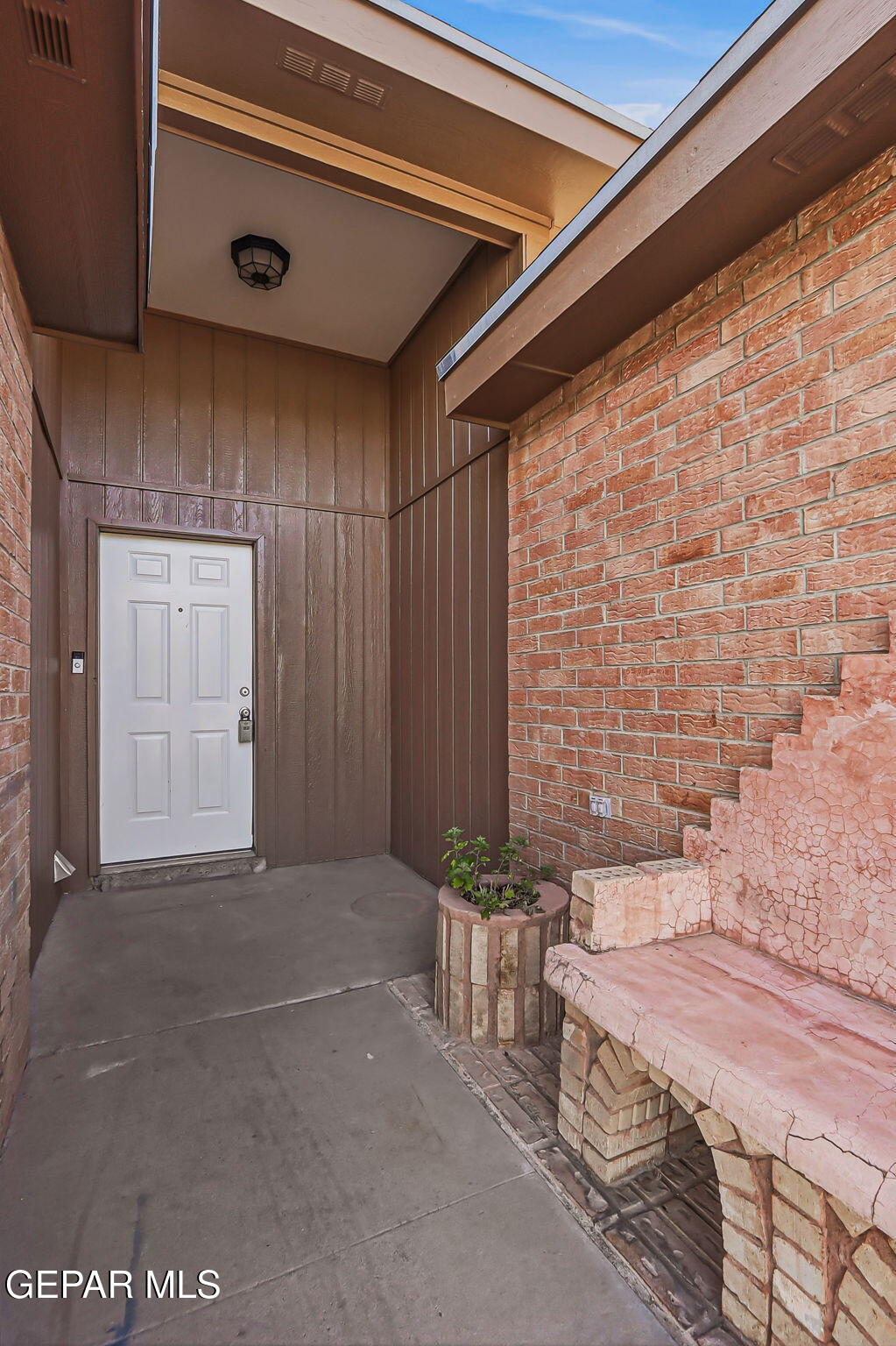 5421 Gate Ridge Circle El Paso, TX 79932 - Photo 7 of 43 7-web-or-mls-IMG_3448
