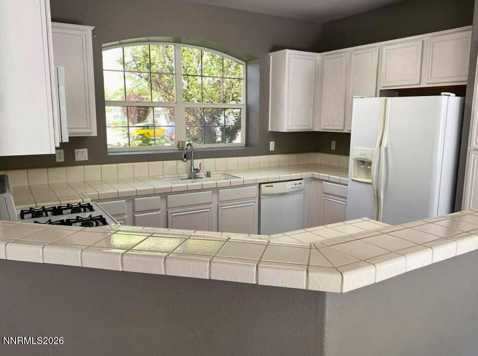 9636 Truckee Meadows Place Reno, NV 89521 - Photo 6 of 19 a0c55e62-7cff-42ad-b0ca-be68c7a91d69