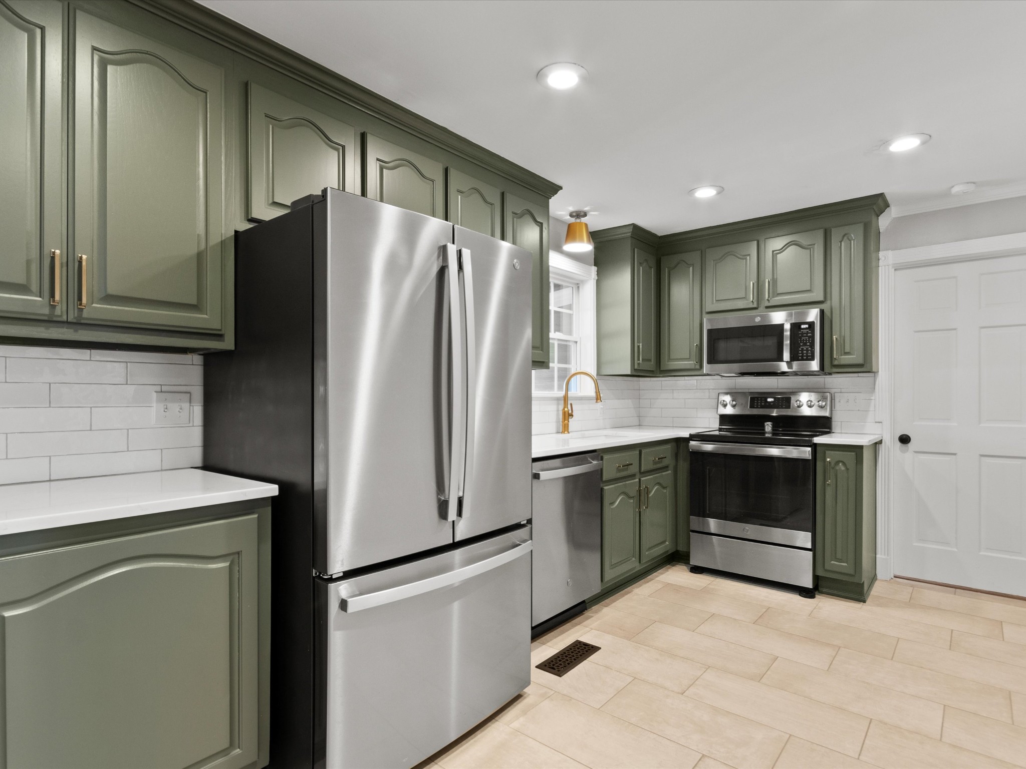 28235 Holland Gin Road Elkmont, AL 35620 - Photo 12 of 41