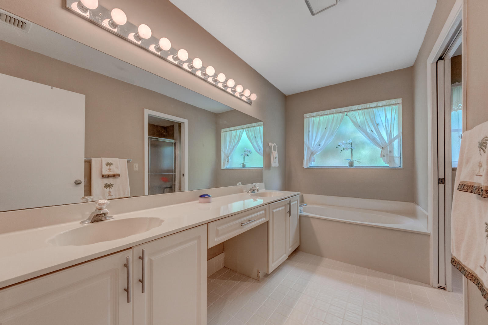4551 Ketch Court Boynton Beach, FL 33436 - Photo 16 of 31 Master bath