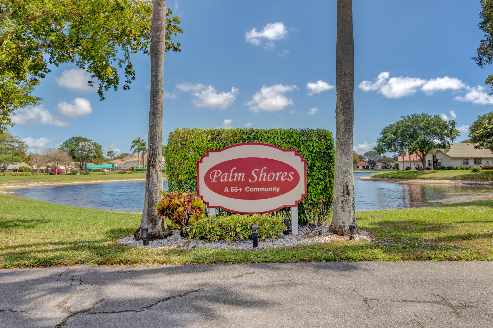 4551 Ketch Court Boynton Beach, FL 33436 - Photo 25 of 31 Club house