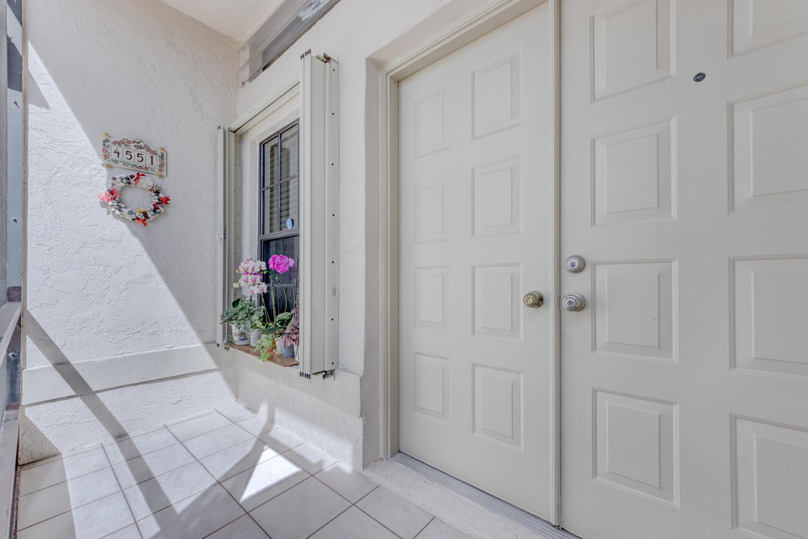 4551 Ketch Court Boynton Beach, FL 33436 - Photo 4 of 31 Front porch
