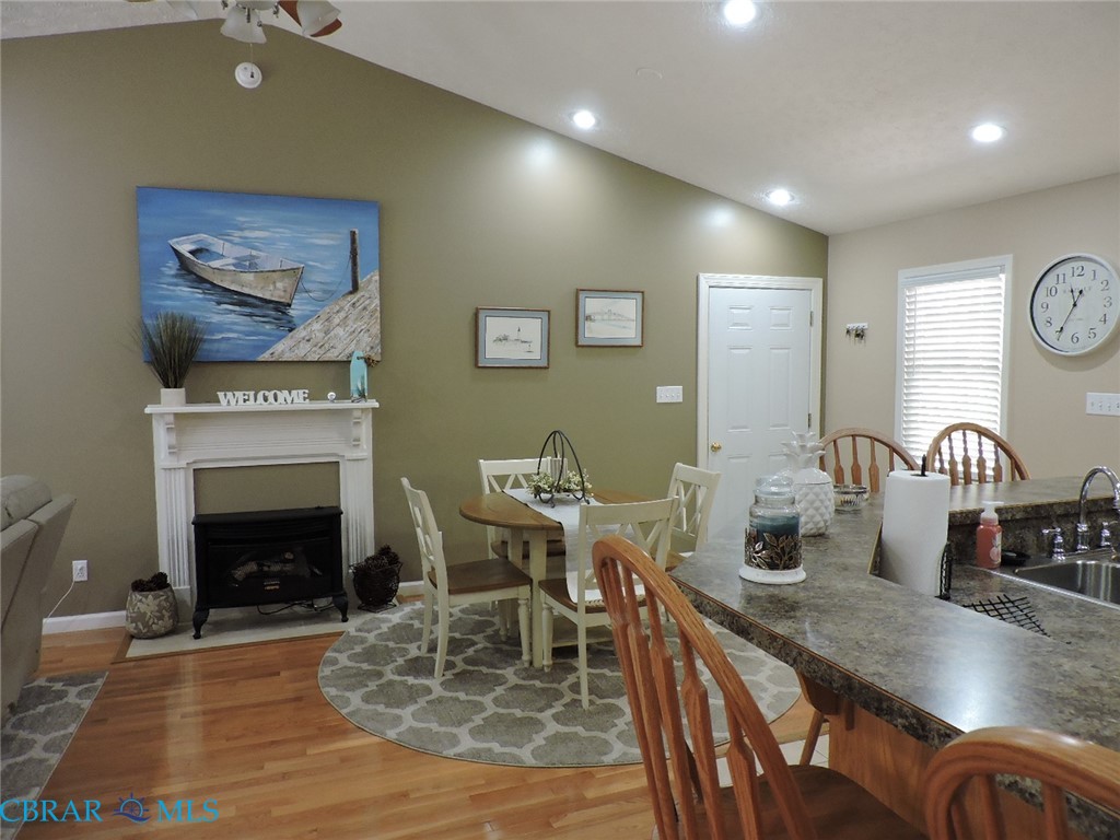 869 Ebenezer Church Road Cobbs Creek, VA 23035 - Photo 8 of 25 Dining Area