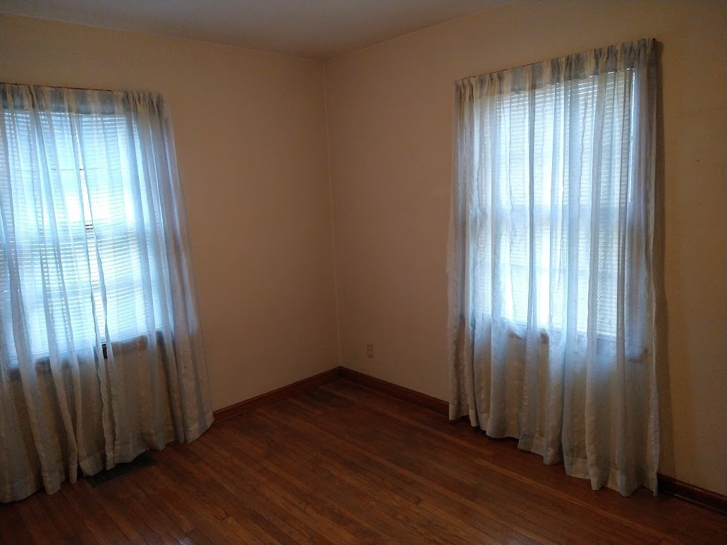 4561 Brookville Road Indianapolis, IN 46201 - Photo 13 of 27 Gallery Image 13