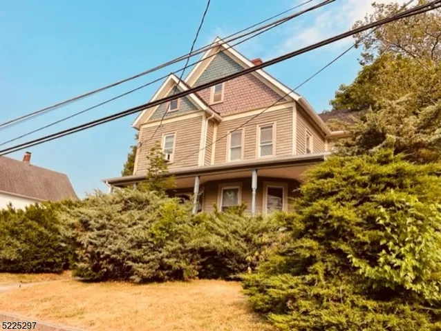 $1,795 | 20 Ryerson Avenue, Unit 2, Newton, NJ 07860