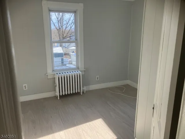 $1,895 | 20 Ryerson Avenue, Unit 2, Newton, NJ 07860